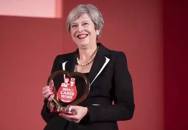 THE Sun Health awards 2018
Best Neonatal sponsored by Pampers.
Presented by the Prime Minister with Frankie Thompson and mum